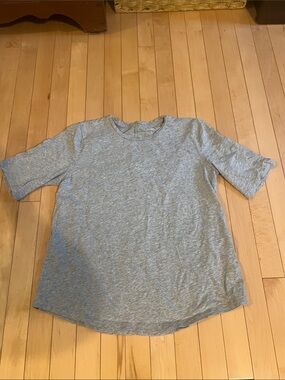 Eileen Fisher Light Gray Short Sleeve Crew Neck Tee